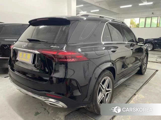 Mercedes-Benz GLE (import) 2024 Черный из Китая, фото 2