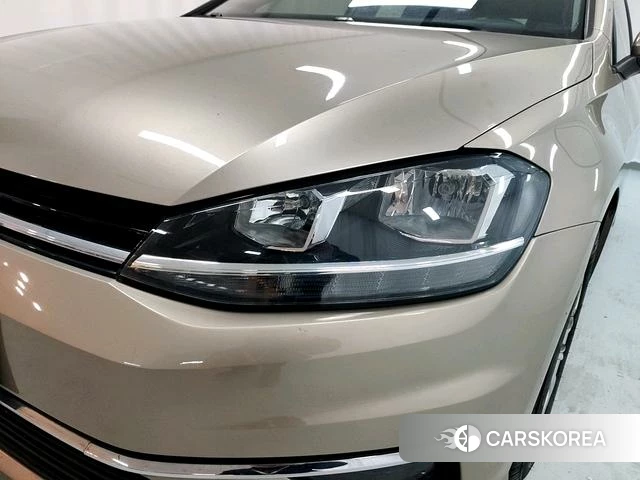 Volkswagen Golf id 4242441 из Китая 12