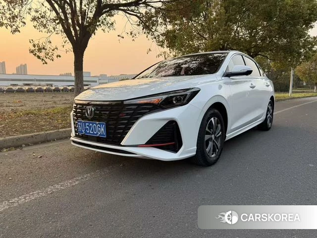 Chang'an Yidong 2023 Белый из Китая, фото 2
