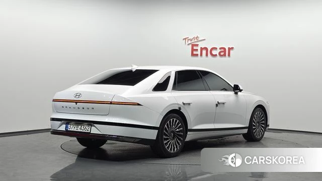 Hyundai Grandeur Hybrid (GN7) id 3883132 из Кореи 12