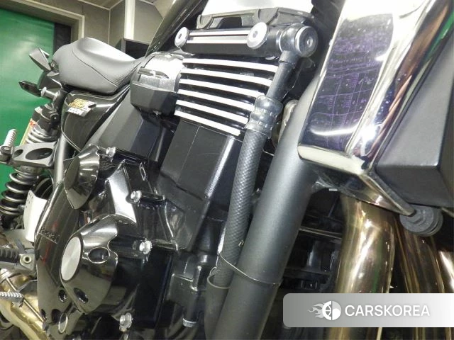 Engine photo
