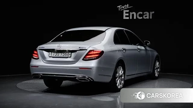 Mercedes-Benz E-Class W213 id 3788905 из Кореи 12