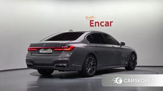 BMW 7 Series (G11) id 3348872 из Кореи 12