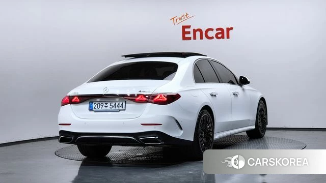 Mercedes-Benz E-Class W214 id 4539572 из Кореи 12