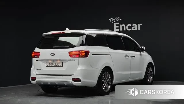 Kia The New Carnival id 3672825 из Кореи 12