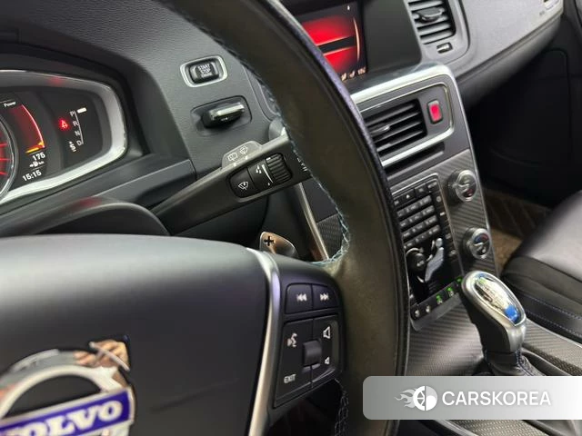 Volvo V60 id 4239962 из Китая 12
