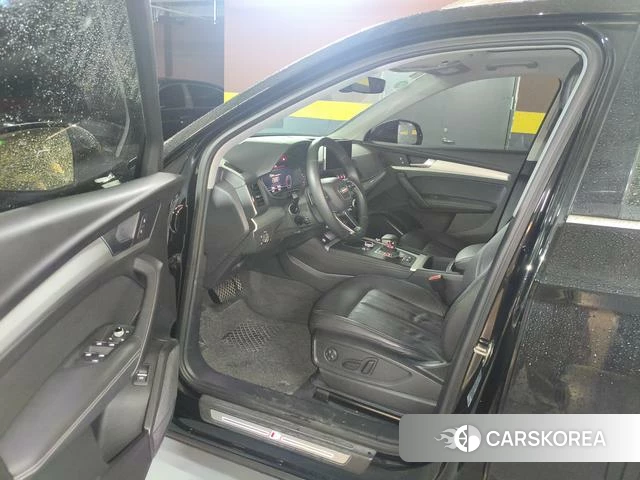 Audi Q5L 2020 Черный из Китая, фото 3