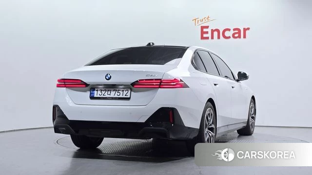 BMW 5 Series (G60) id 4394764 из Кореи 12
