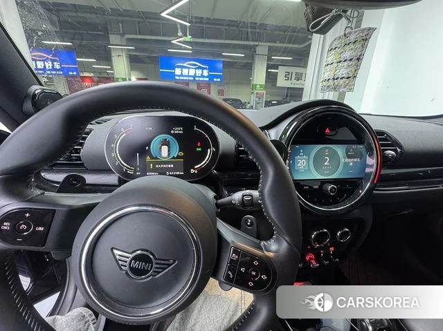 MINI CLUBMAN 2023 Черный из Китая, фото 2
