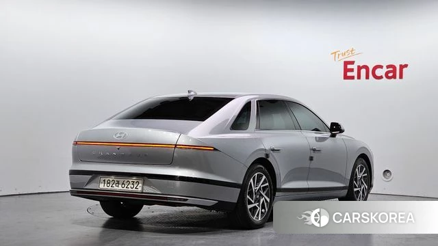 Hyundai Grandeur (GN7) id 4408286 из Кореи 12