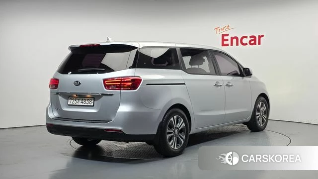 Kia The New Carnival id 4345585 из Кореи 12