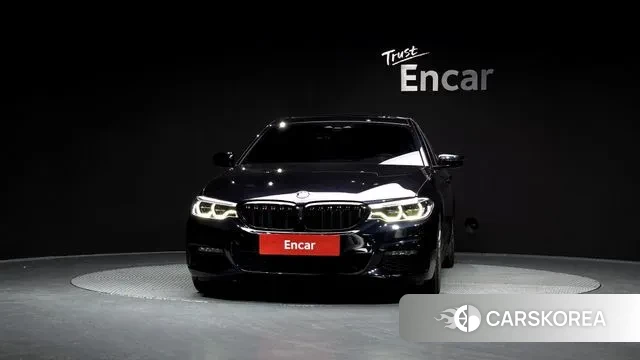 BMW 5 Series (G30) id 3616729 из Кореи 12