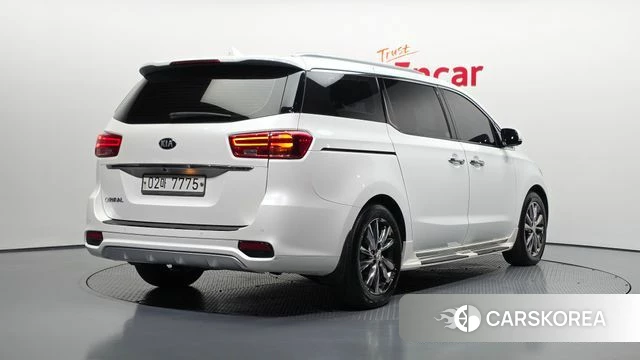 Kia The New Carnival id 4397831 из Кореи 12