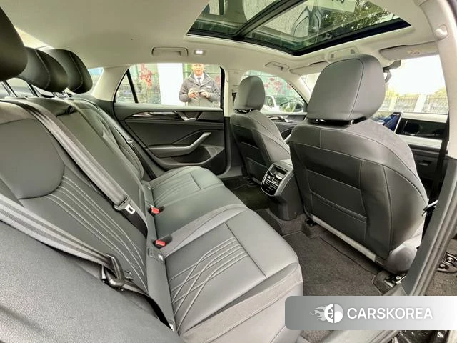Volkswagen Magotan id 4211797 из Китая 8