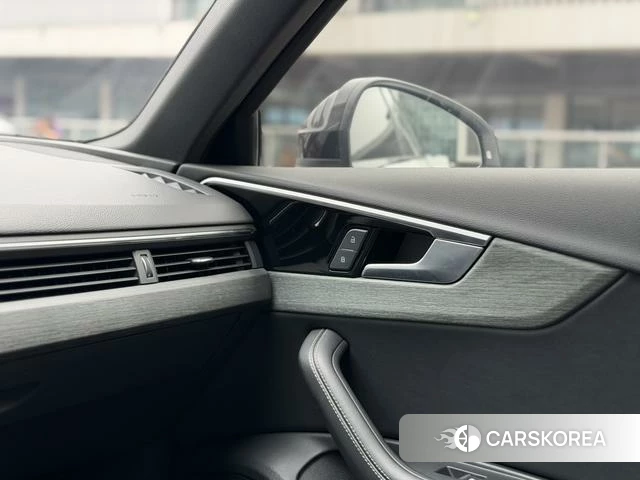 Audi A4L 2023 Белый из Китая, фото 6