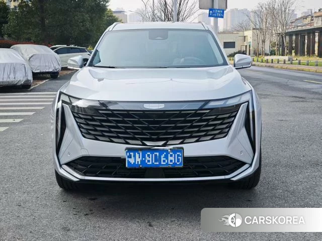 Geely Automobile Boyue L 2025 Серебристо-серый из Китая, фото 2