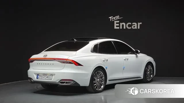 Hyundai The New Grandeur IG id 3459262 из Кореи 12