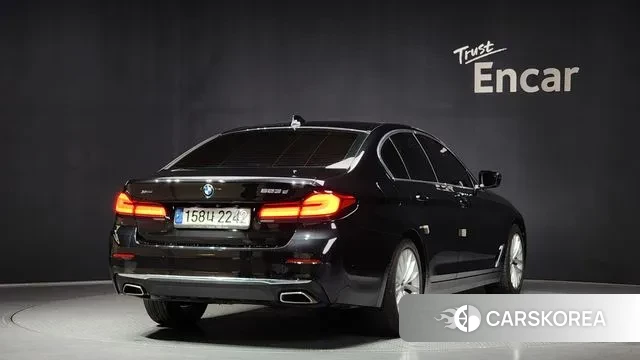 BMW 5 Series (G30) id 3479257 из Кореи 12