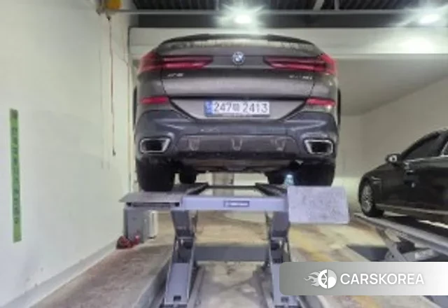 BMW X6 (G06) 2023 Коричневый двухцветный из Кореи, фото 2