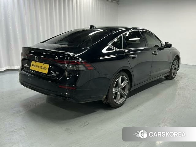 Honda Accord id 4238251 из Китая 12