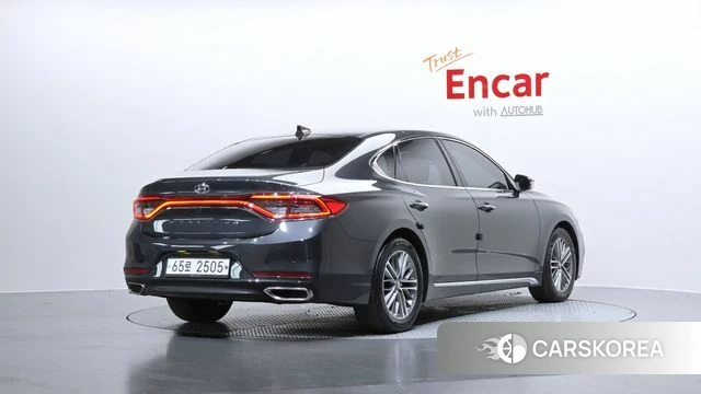 Hyundai Grandeur IG id 4430583 из Кореи 12