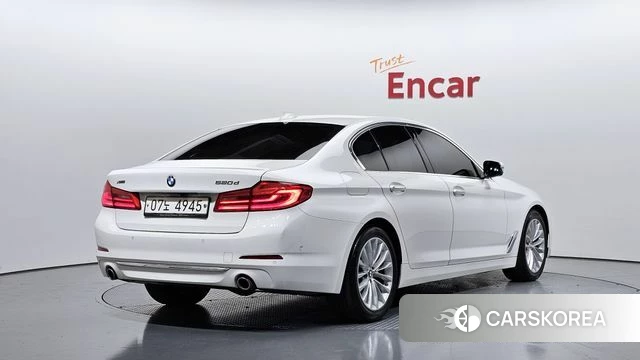 BMW 5 Series (G30) id 4246208 из Кореи 12