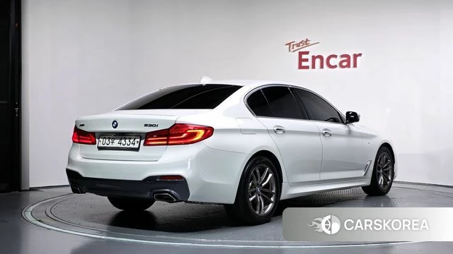 BMW 5 Series (G30) id 4781232 из Кореи 12