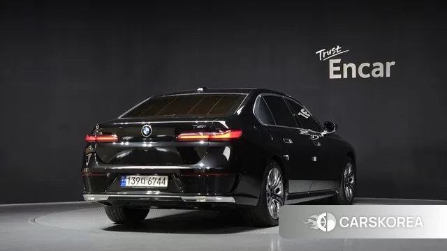 BMW 7 Series (G70) id 3327883 из Кореи 12