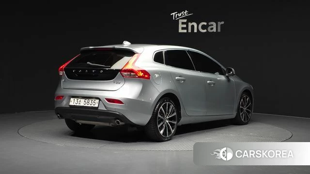 Volvo V40 id 3796150 из Кореи 12