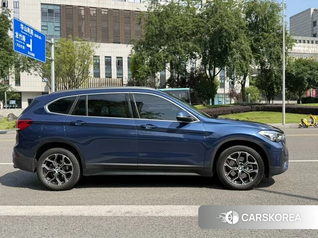 BMW X1 id 4313324 из Китая 8