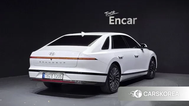 Hyundai Grandeur Hybrid (GN7) id 3069447 из Кореи 12