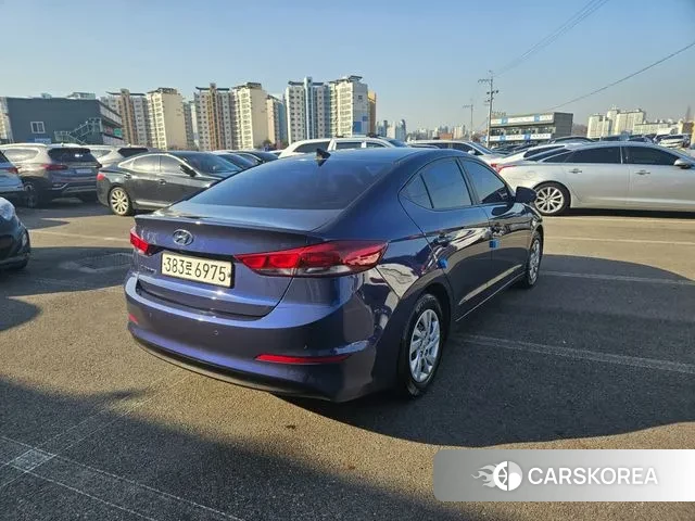 Hyundai Avante AD id 3474832 из Кореи 10