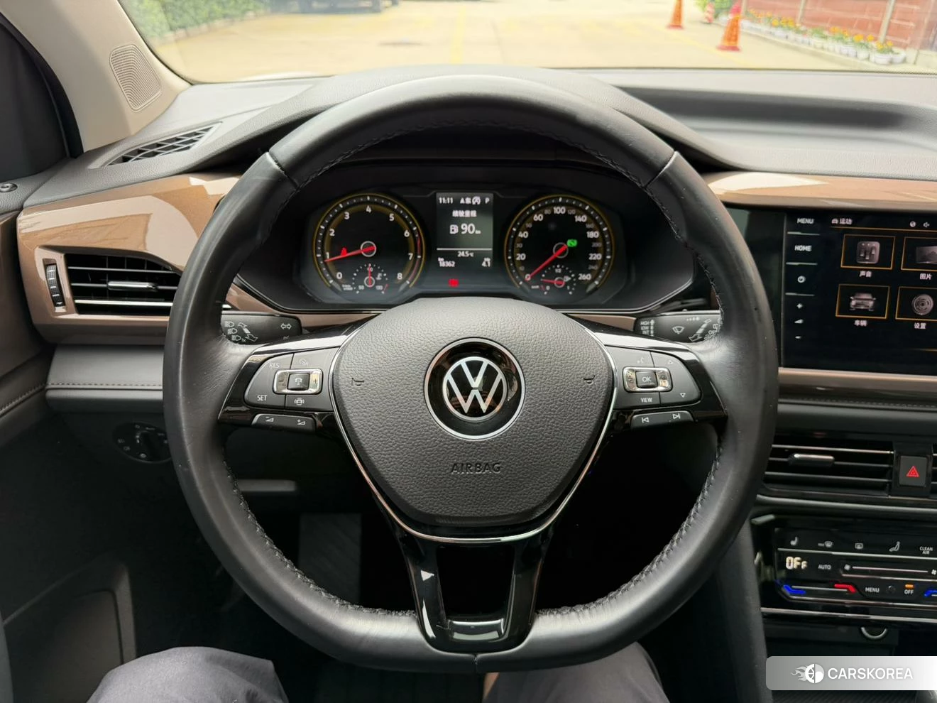 Volkswagen Tuyue id 4486235 из Китая 10
