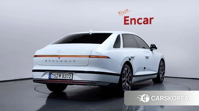 Hyundai Grandeur (GN7) id 4381456 из Кореи 12