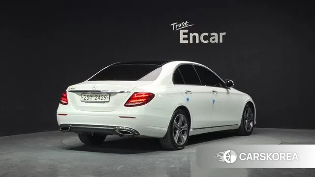 Mercedes-Benz E-Class W213 id 3434289 из Кореи 12