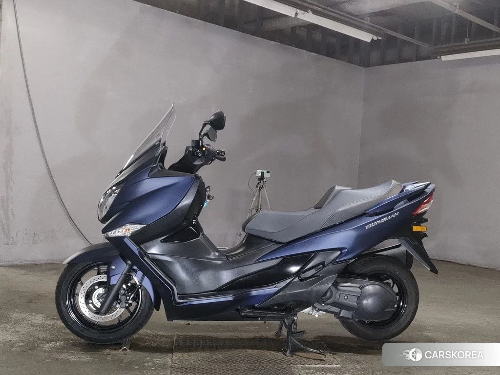 Проданный Suzuki BURGMAN 400 2021 из Японии