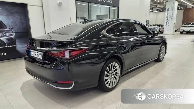 Lexus ES300h 7th generation id 4480041 из Кореи 12