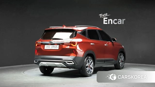 Kia Seltos id 4689092 из Кореи 12