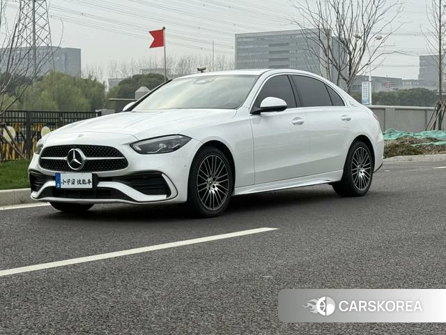 Mercedes-Benz Class C 2024 Белый из Китая, фото 2