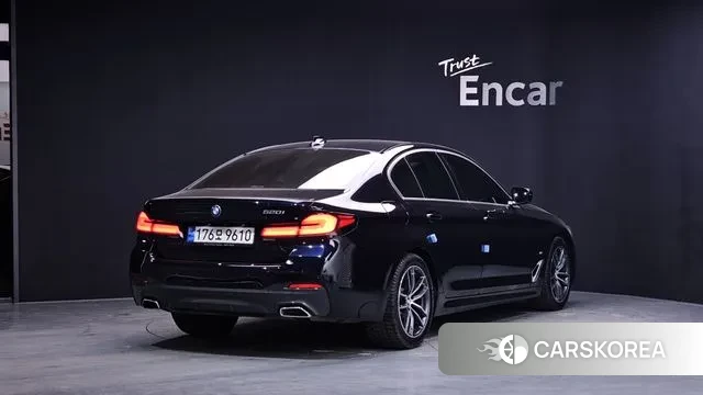 BMW 5 Series (G30) id 3600662 из Кореи 12