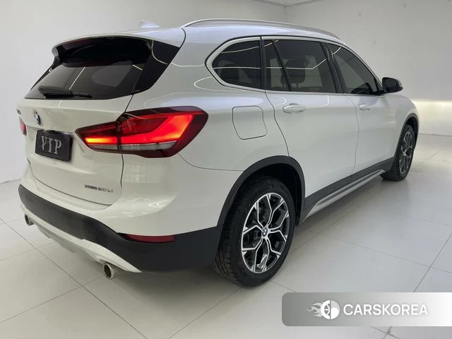 BMW X1 id 4263147 из Китая 8