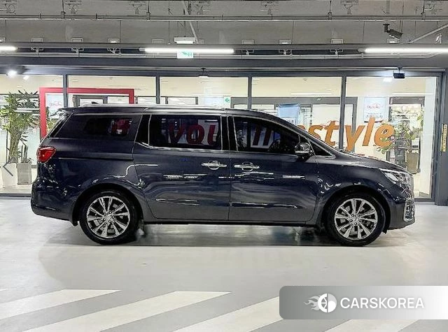 Kia The New Carnival id 3912007 из Кореи 12