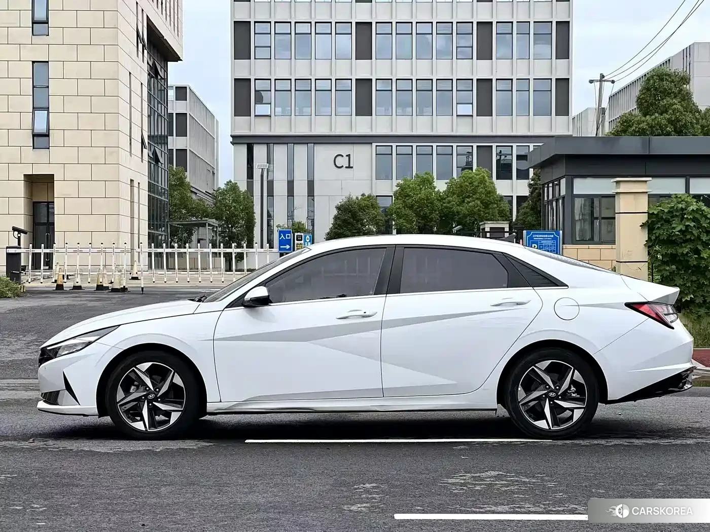 Hyundai Elantra id 4514220 из Китая 8