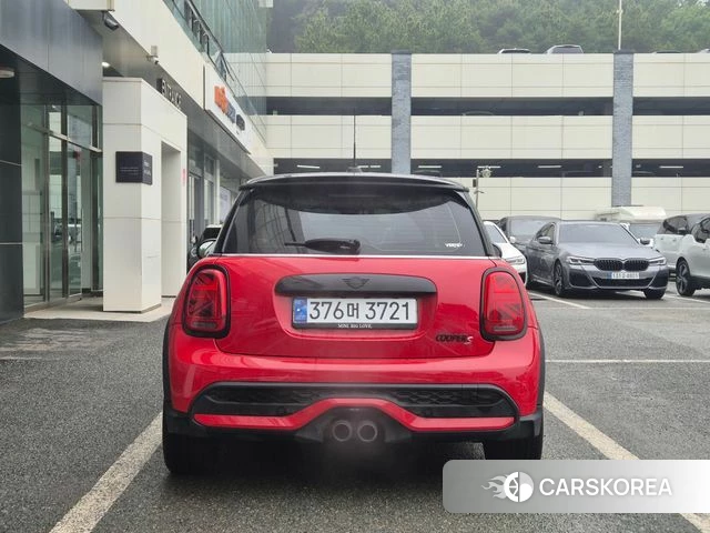 Mini Cooper S 2022 Черный из Кореи, фото 2