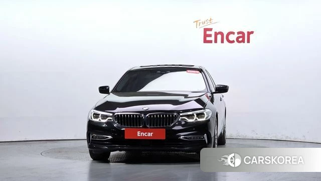 BMW 5 Series (G30) id 4689327 из Кореи 12
