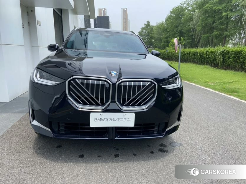 BMW X3 2025 Черный из Китая, фото 2