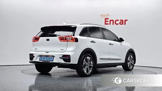 Kia Niro EV id 3407854 из Кореи 12