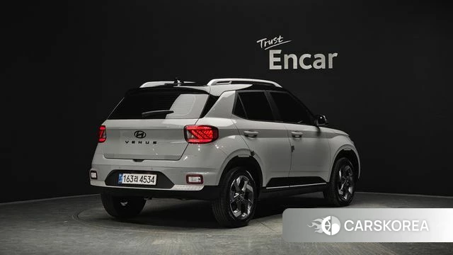 Hyundai Venue id 4612506 из Кореи 12