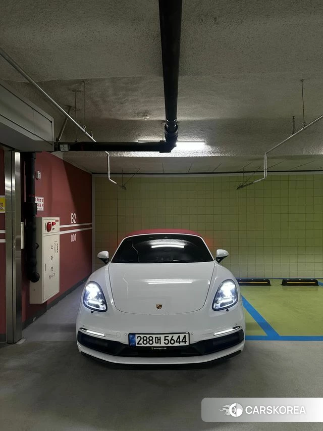 Porsche 718 Boxster 2018 Белый из Кореи, фото 3