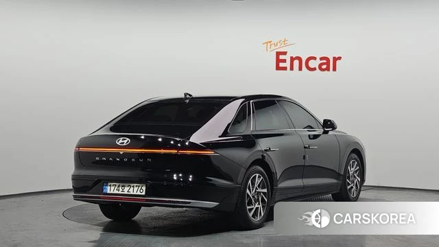 Hyundai Grandeur (GN7) id 3915050 из Кореи 12
